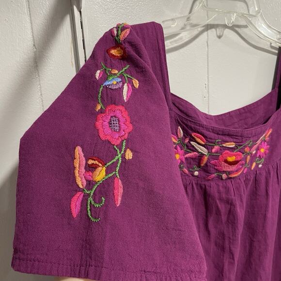 Embroidered Designs Handcrafted in Guatemala Blouse Large Purple Floral Boho - Picture 5 of 7